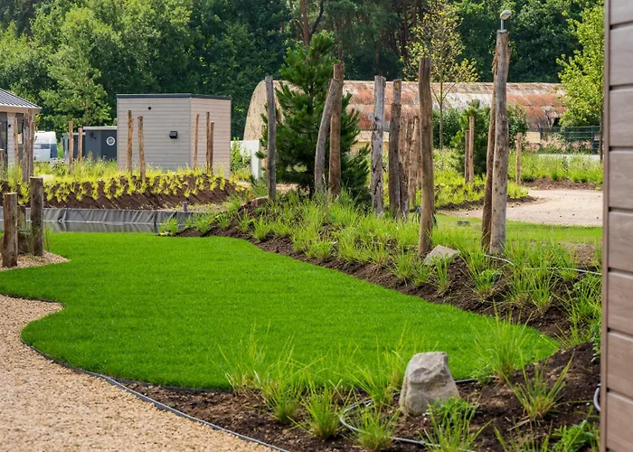 Modernes New Port 067 Mitten Im Gruenen Mit Eigener Terrasse Am Wasser Nr 67